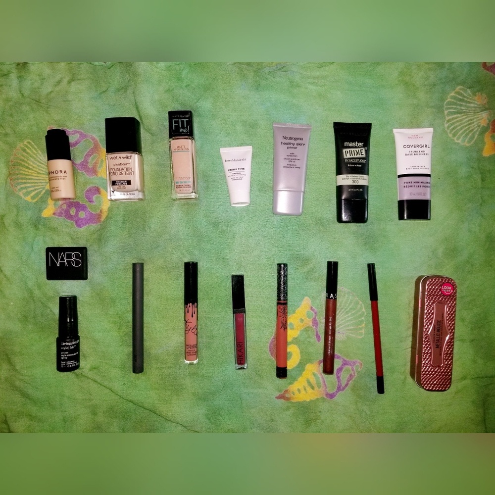 Huge Makeup Lot!!! Everything 3/$15!!!